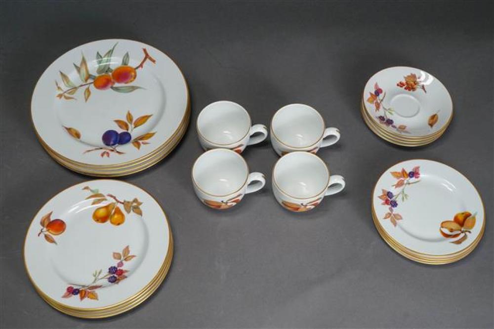 ROYAL WORCESTER EVESHAM PORCELAIN 325f43