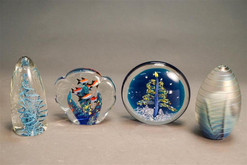 FOUR LARGE ART GLASS PAPERWEIGHTSFour 3261d5