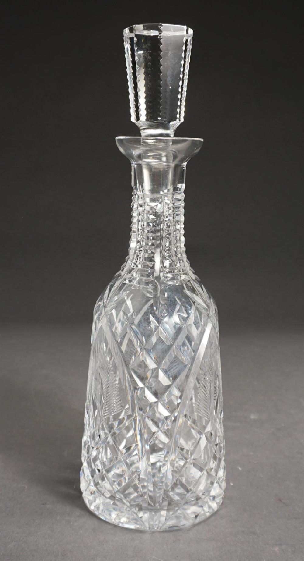 WATERFORD CUT CRYSTAL DECANTERWaterford 3262f0