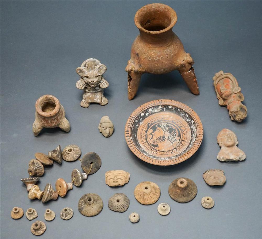 GROUP OF PRE COLUMBIAN TYPE POTTERY