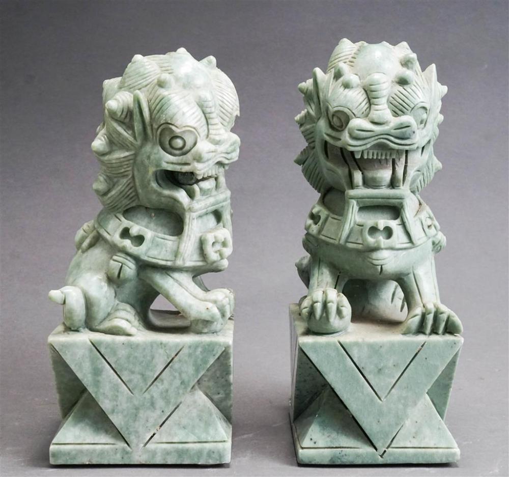 PAIR OF CHINESE CARVED HARDSTONE 3264ca