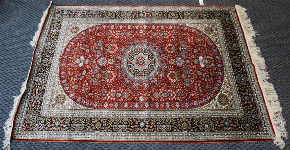 PAKISTAN SILK RUG 5 FT 10 IN X 3265b8