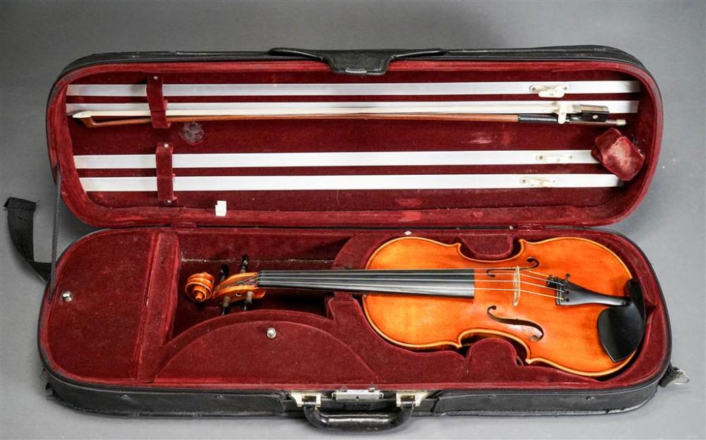 FRUITWOOD VIOLIN WITH BOW AND CARRYING