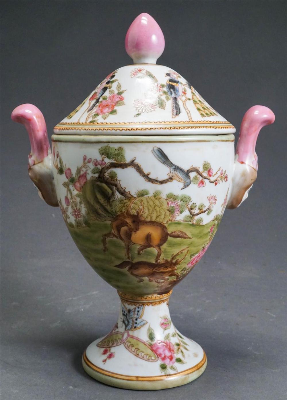 CHINESE EXPORT TYPE PORCELAIN COVERED 326720