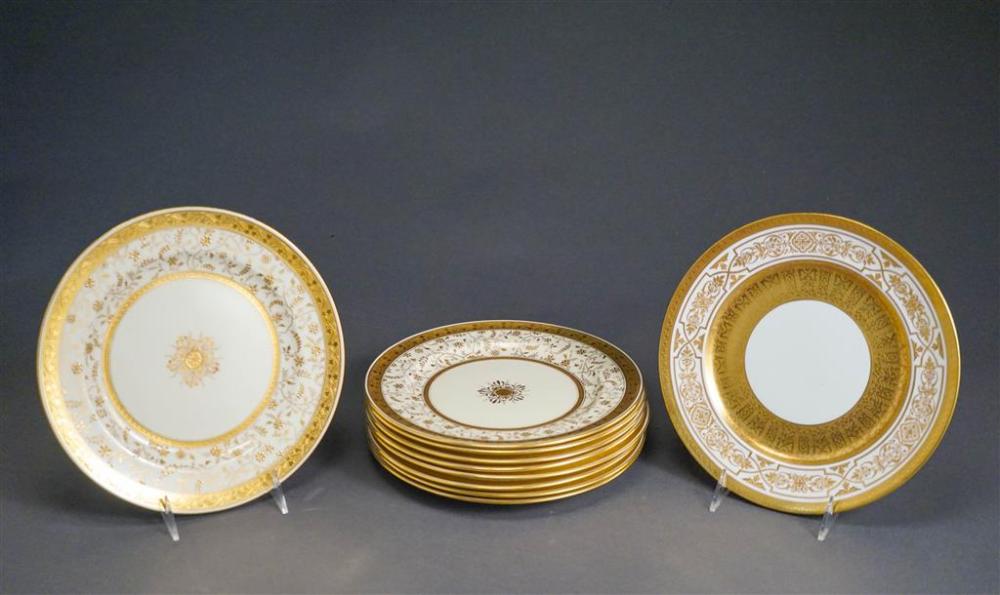 TEN PORCELAIN PLATES, NINE MINTONS