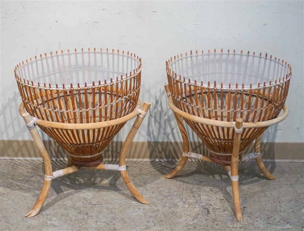 PAIR MID CENTURY MODERN RATTAN 3268f0