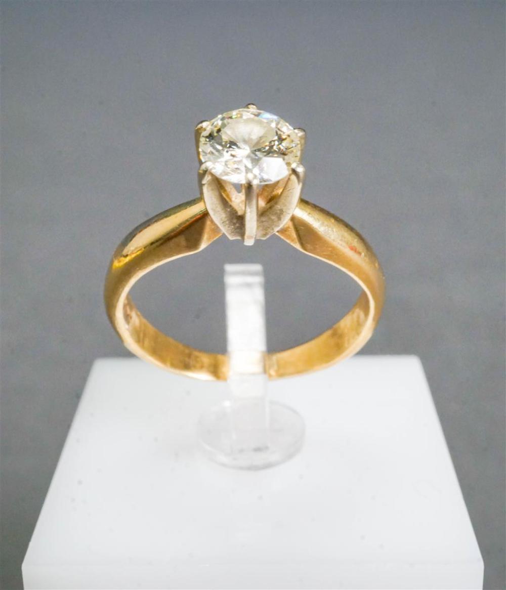 14 KARAT YELLOW GOLD SOLITAIRE 32690f