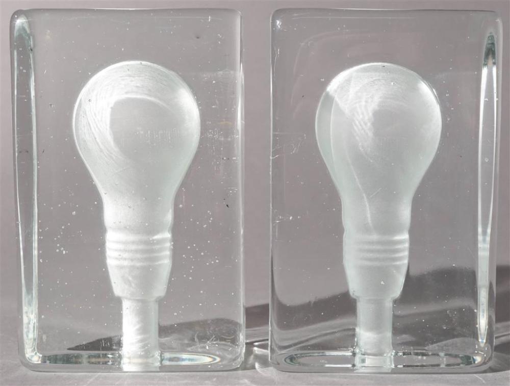 PAIR DESIGN HOUSE STOCKHOLM LIGHTBULB  32937f