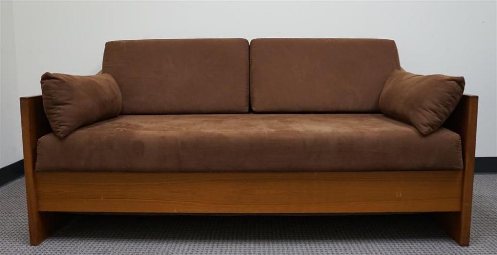 MID-CENTURY MODERN TEAK 740 SOFABED