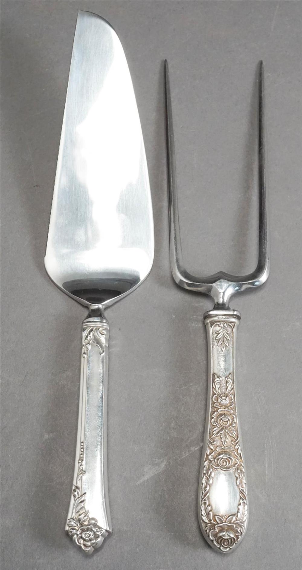 TWO AMERICAN STERLING HANDLED SERVING 329479