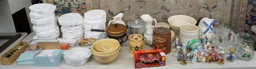 GROUP OF MCCOY POTTERY MIXING BOWLS,