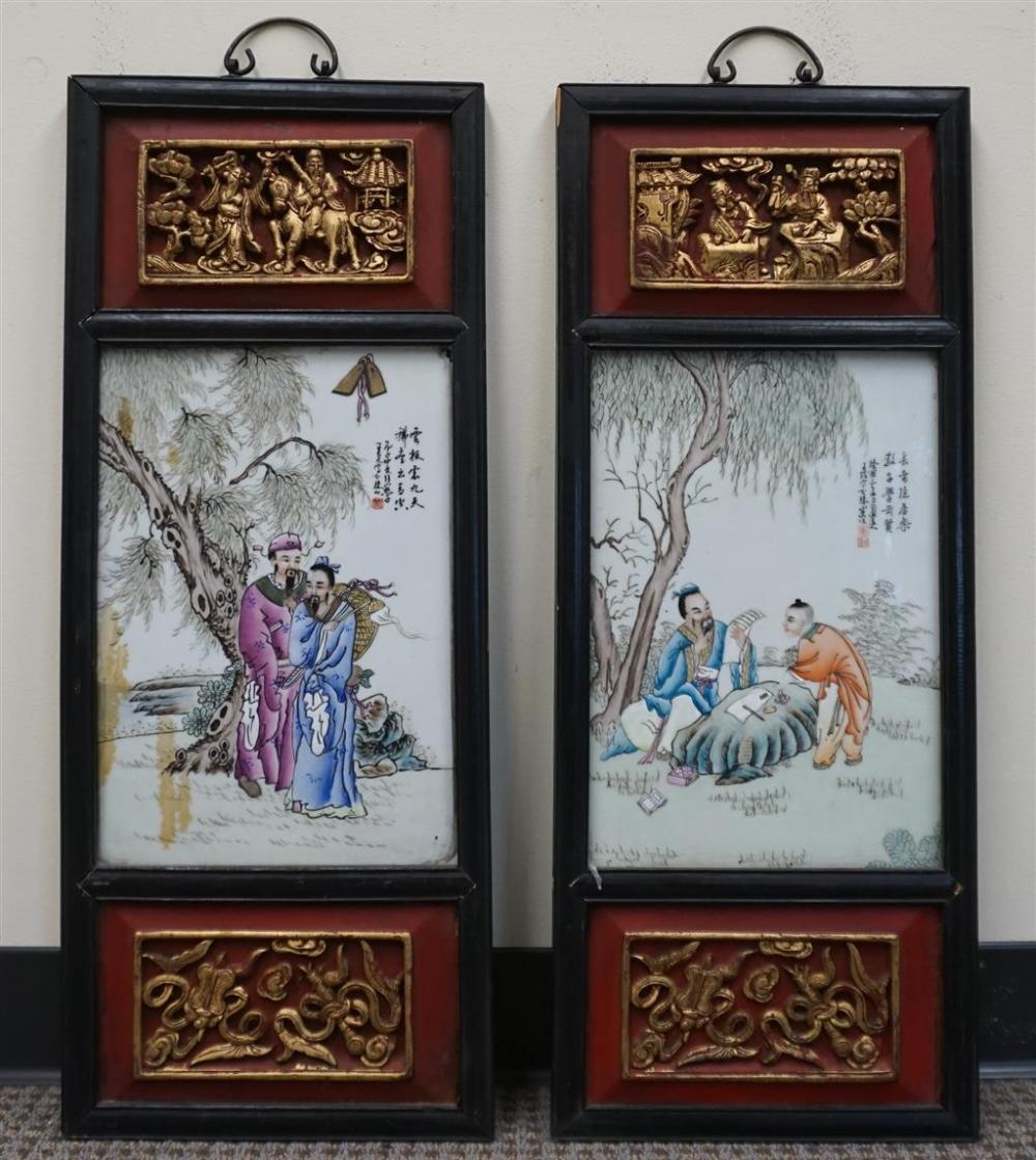 TWO CHINESE FAMILLE ROSE PLAQUES 3296a3