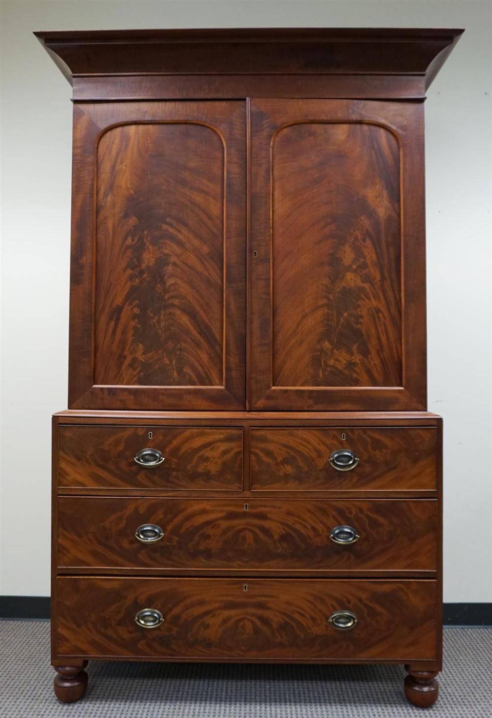 FEDERAL STYLE MAHOGANY LINEN PRESS  32975a