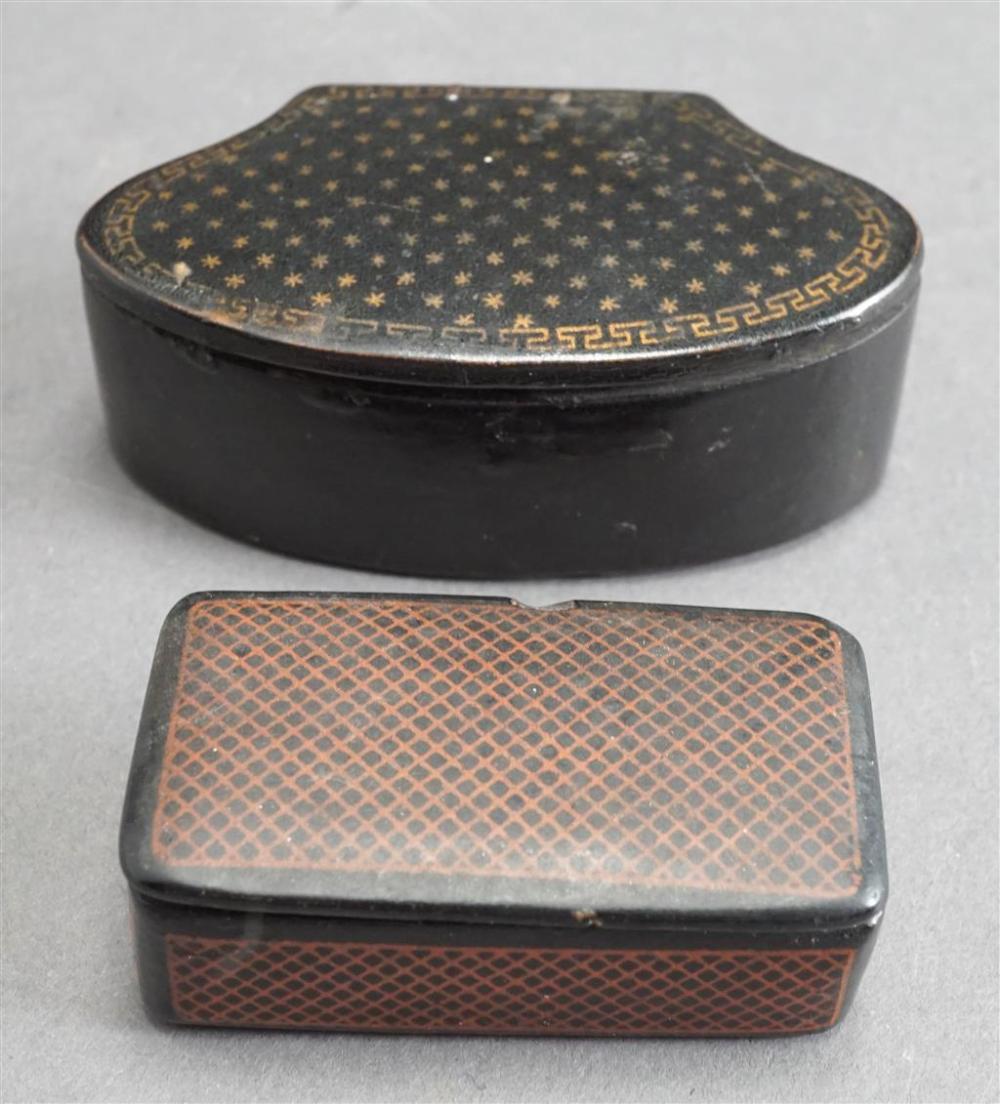 TWO VICTORIAN LACQUER SNUFF BOXESTwo