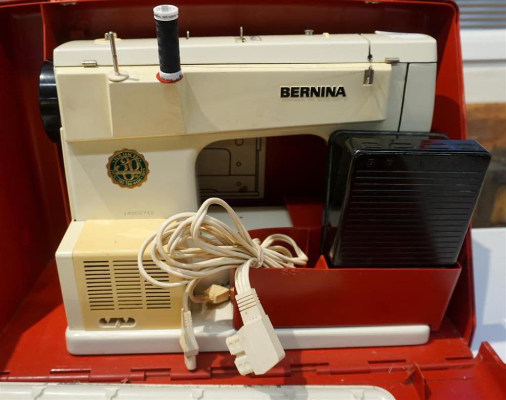 BERNINA RECORD 830 SEWING MACHINE 329861