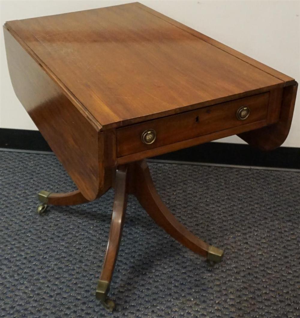 REGENCY STYLE MAHOGANY DROP-LEAF