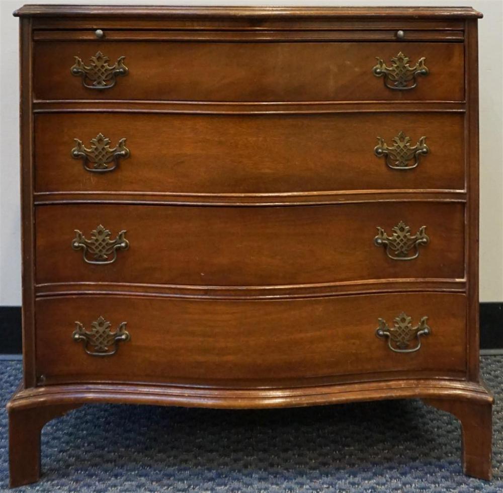 GEORGE III STYLE MAHOGANY SERPENTINE 32990b