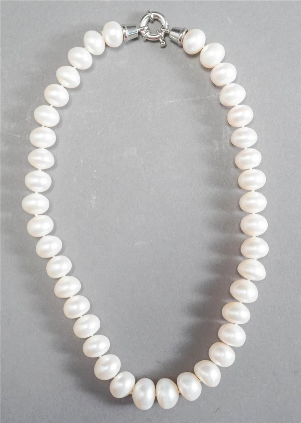 BAROQUE FRESHWATER PEARL GRADUATED