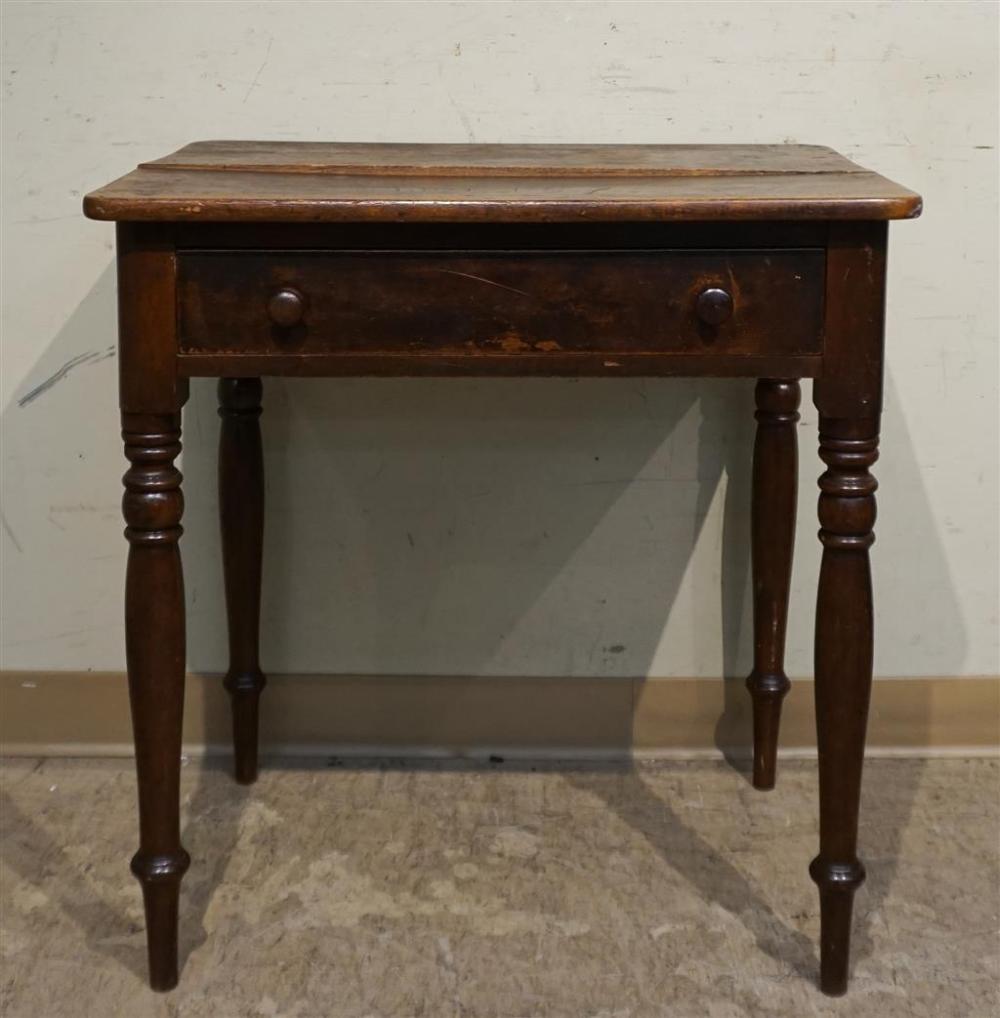 VICTORIAN MAHOGANY AND WALNUT SINGLE DRAWER 3299f8