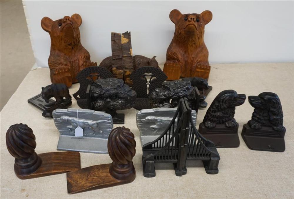 COLLECTION WITH CAST IRON, CARVED