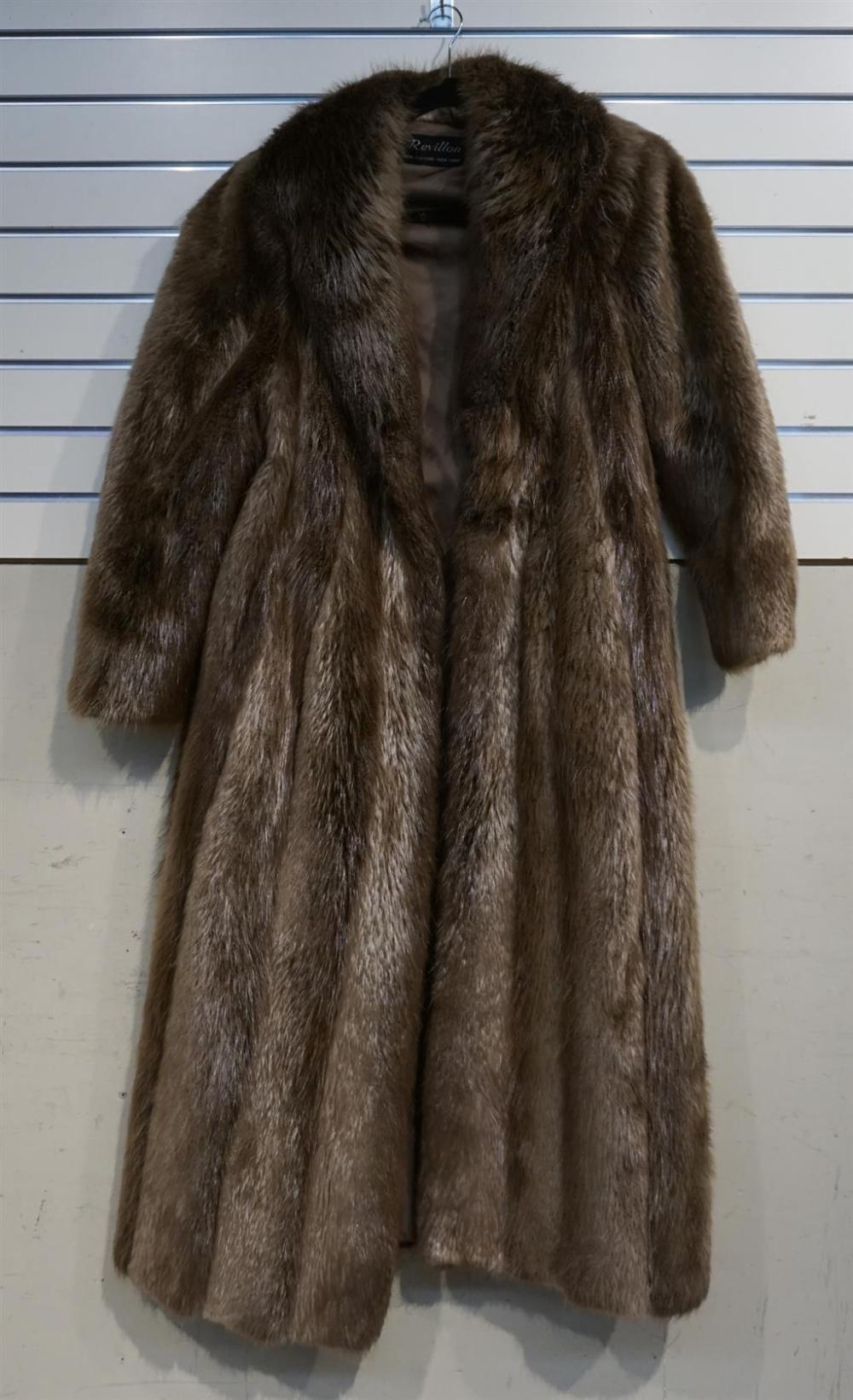 BROWN MINK COAT RETAILED BY REVILLON  329a91