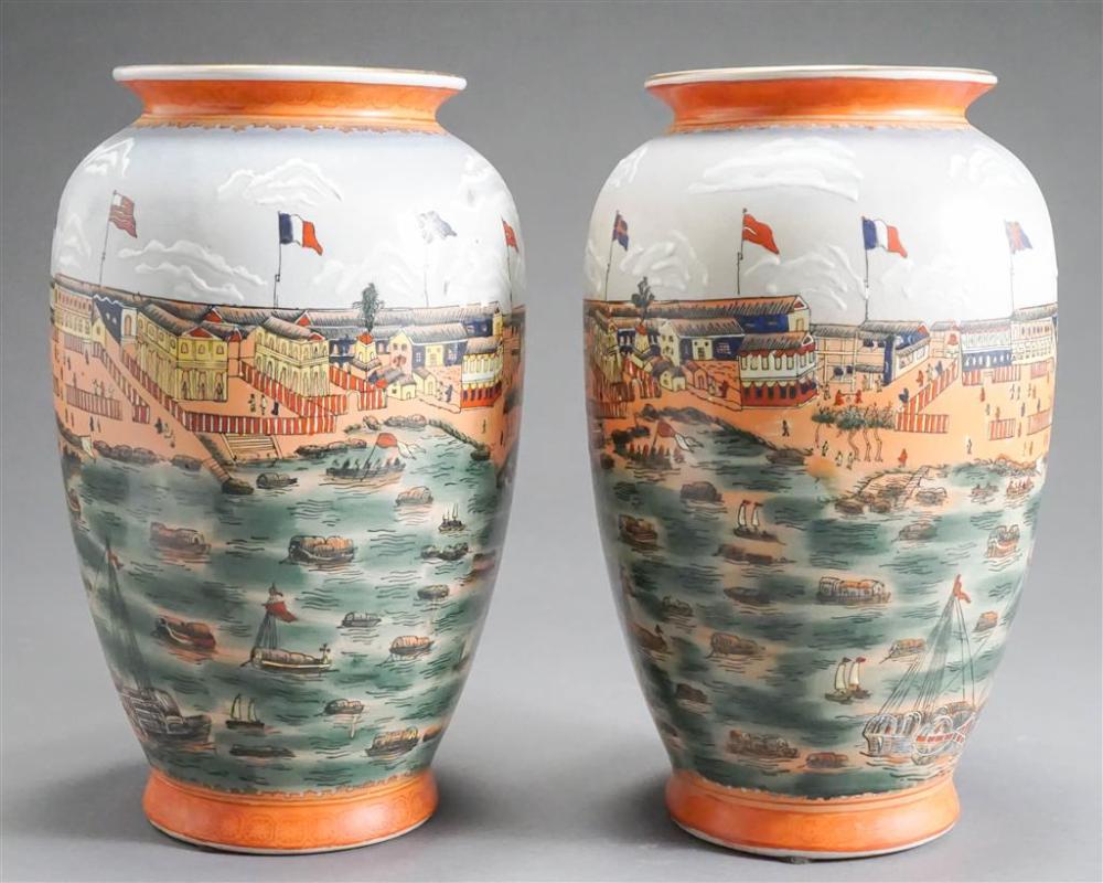 PAIR CHINESE EXPORT TYPE PORCELAIN 329ac8