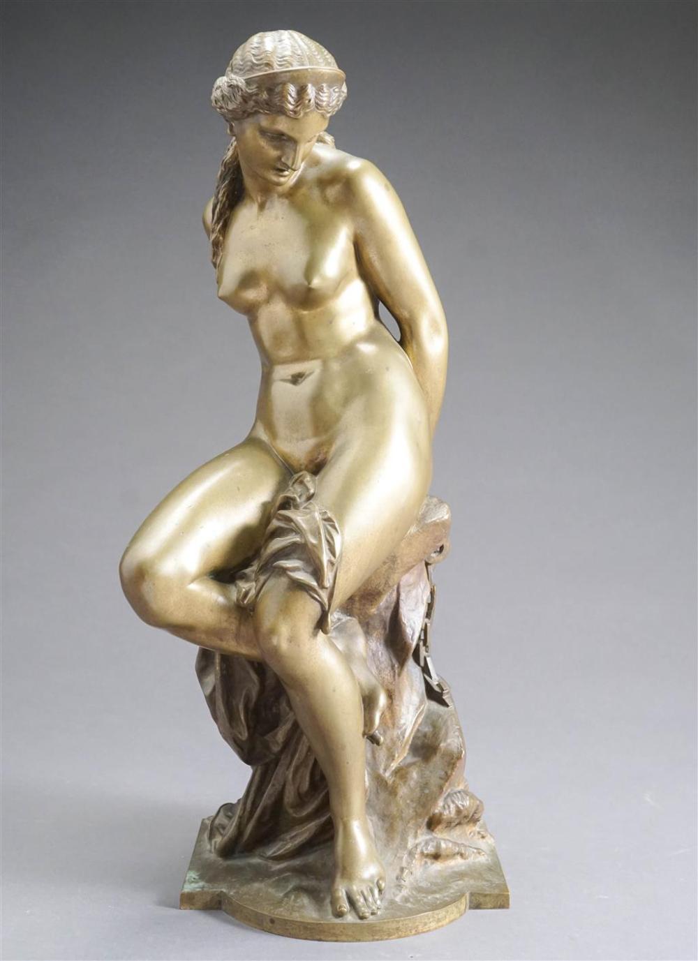 CLASSICAL STYLE BRONZE FIGURE OF