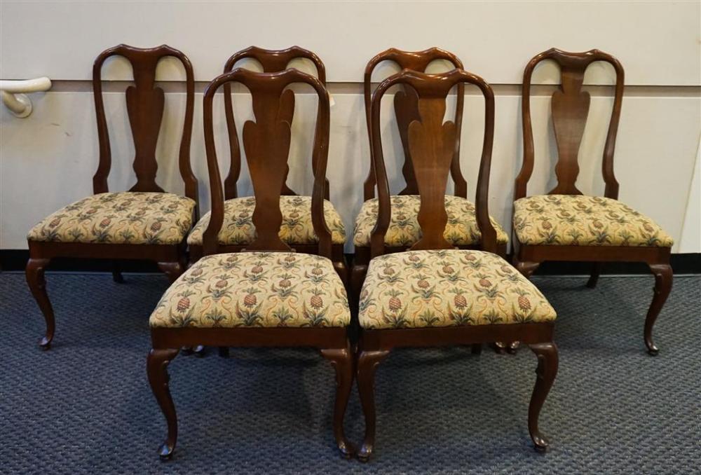 SET WITH SIX QUEEN ANNE STYLE UPHOLSTERED 329c6e