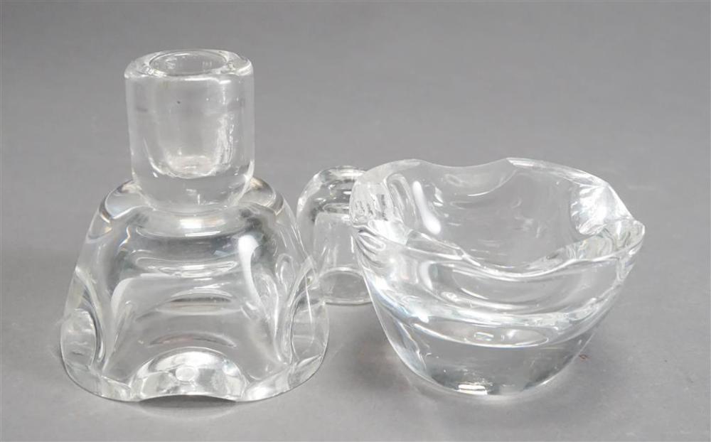 PAIR OF STEUBEN CLEAR CRYSTAL LOW