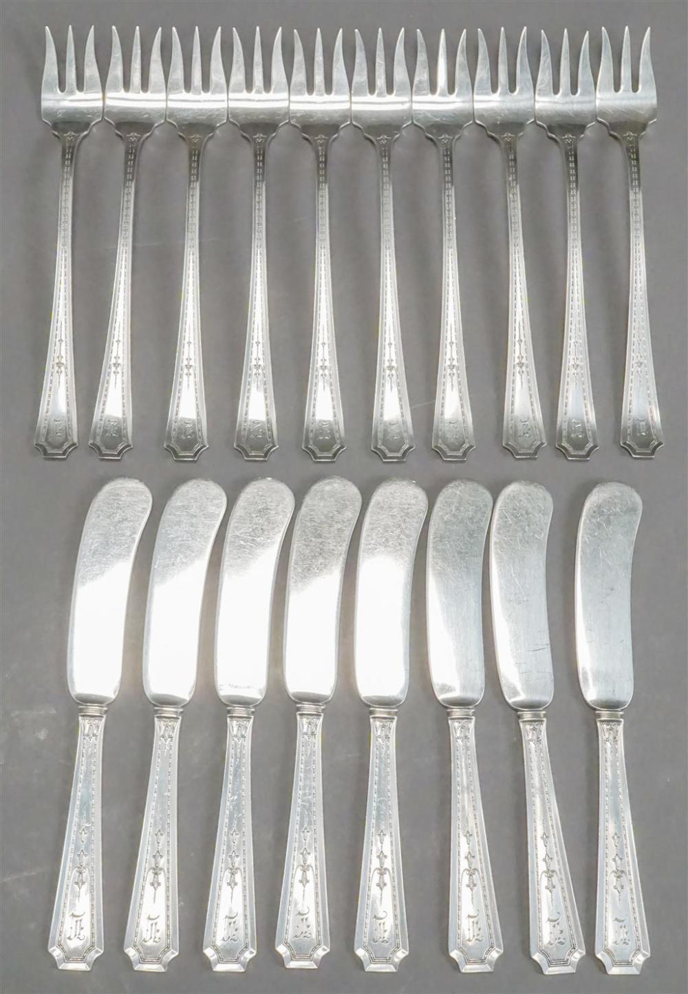 EIGHT STERLING SILVER BUTTER KNIVES