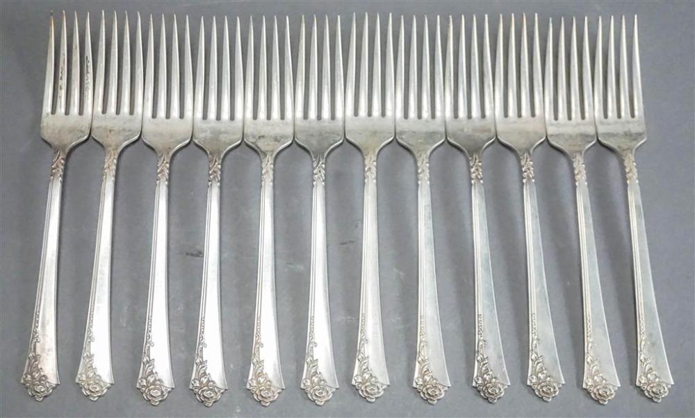 SET OF 12 ONEIDA HEIRLOOM STERLING 329f63