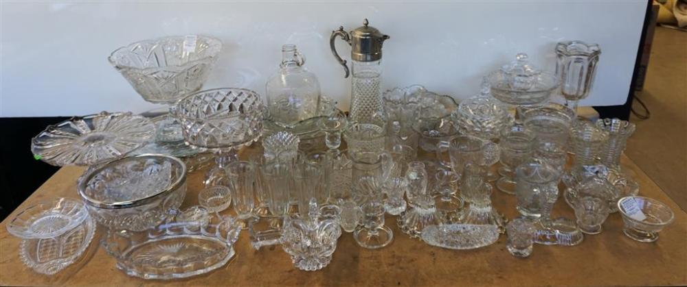 COLLECTION WITH ASSORTED MOLDED,