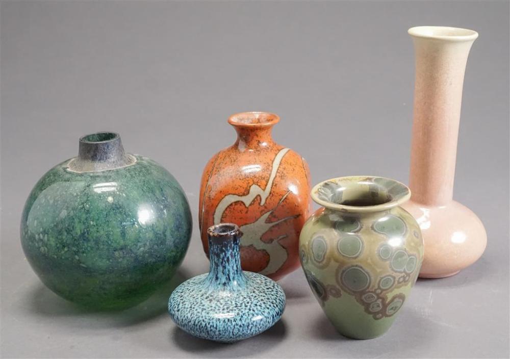 FOUR ART POTTERY VASES AND AN ART 32a092