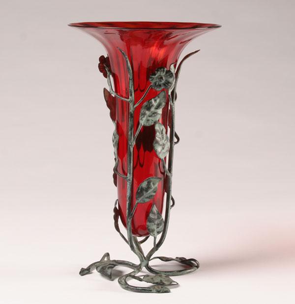 Murano Soffiati red trumpet vase 51026