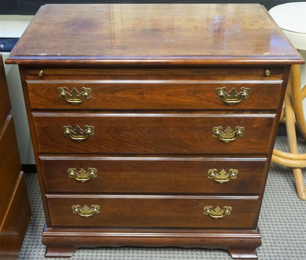FEDERAL STYLE CHERRY CHEST OF DRAWERSFederal 32a245