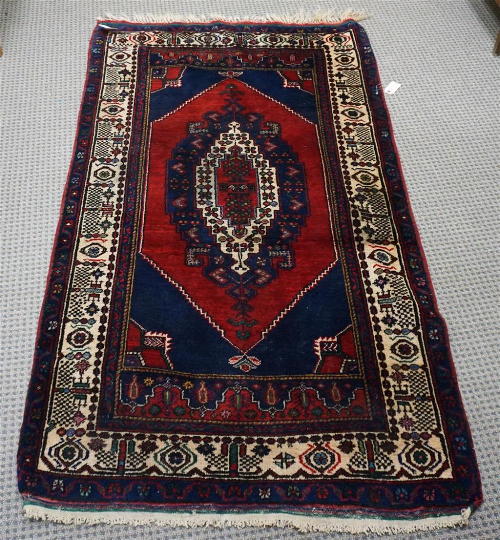 BALOUCHISTAN RUG, 5 FT 9 IN X 3