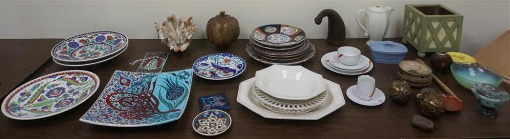 GROUP WITH IMARI, TURKISH PLATTERS,