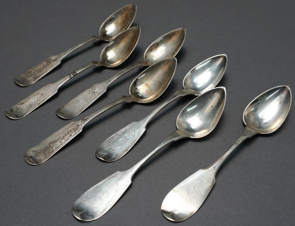 GROUP OF SEVEN COIN SILVER 'FIDDLE-BACK'