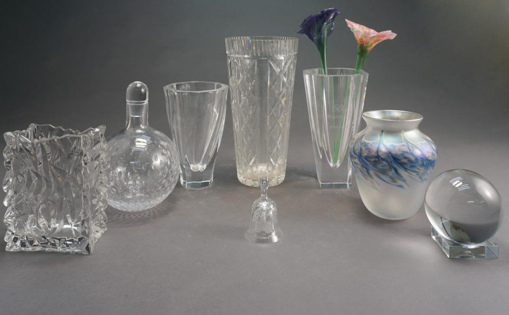 COLLECTION OF CRYSTAL AND GLASS ARTICLESCollection