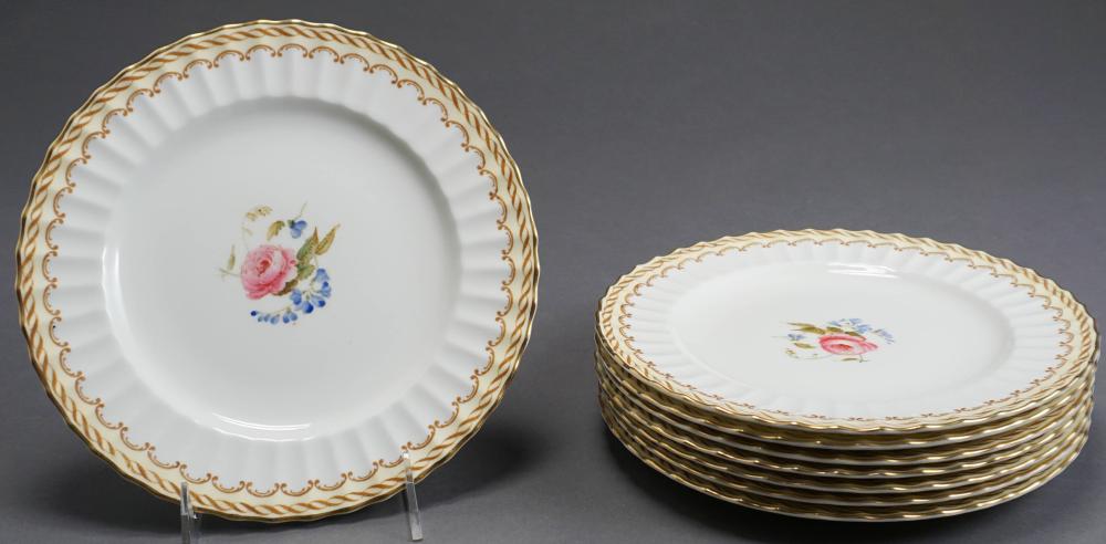 EIGHT ROYAL WORCESTER & KENT PORCELAIN