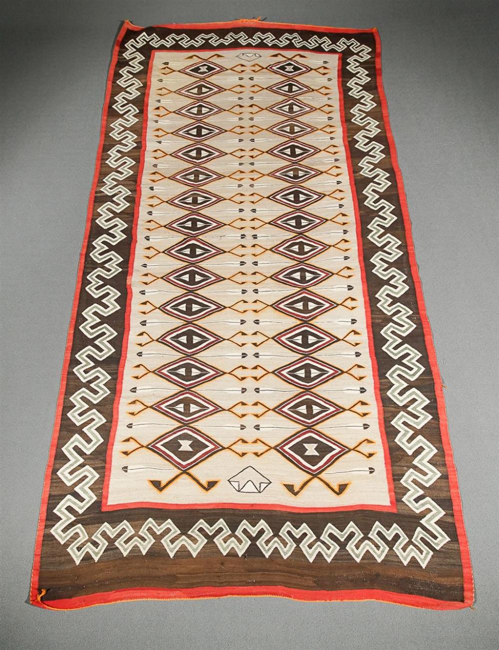 NAVAJO WEAVING 20TH CENTURY 12 32a522