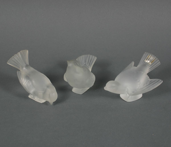 Lalique frosted crystal sparrows  51086