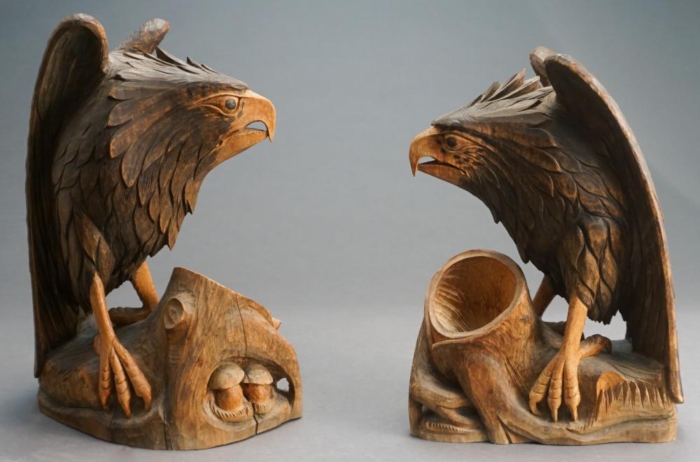 PAIR OF CARVED WOOD EAGLE FIGURINES 32a66a