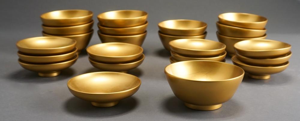 TWELVE JAPANESE GOLD LACQUER RICE CUPS