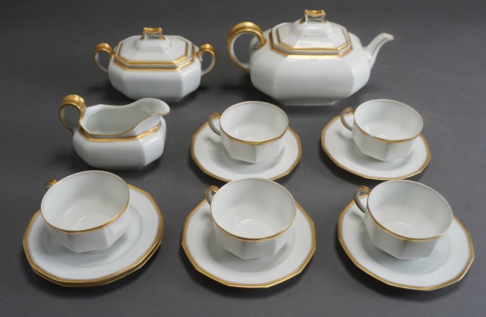 BAVARIAN GOLD BAND PORCELAIN 13-PIECE