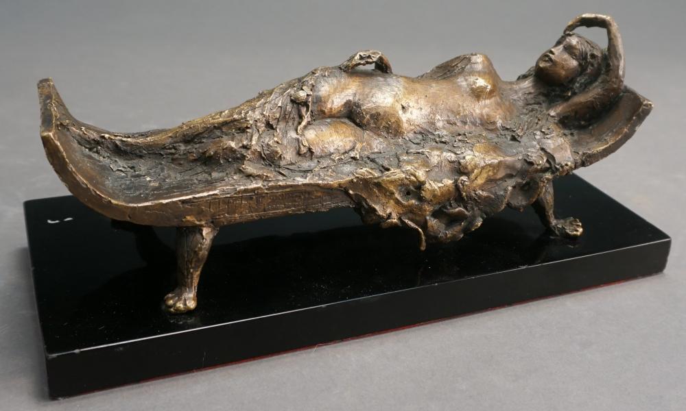 BRONZE FIGURE OF A RECLINING NUDE 32a6b8