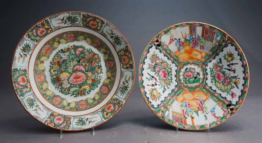 TWO CHINESE ROSE MEDALLION CHARGERSTwo