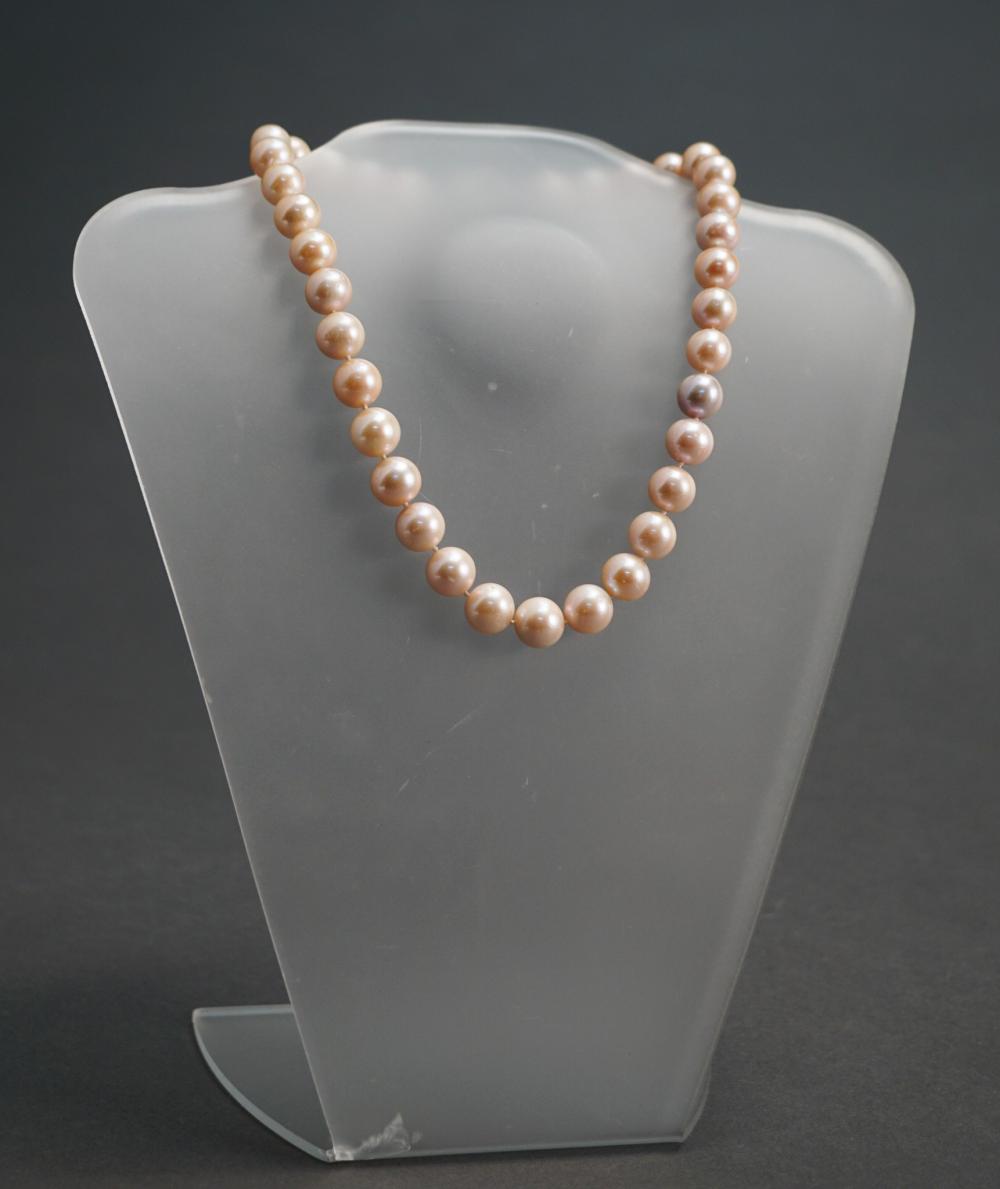 CULTURED SOUTH SEA PEARL NECKLACE