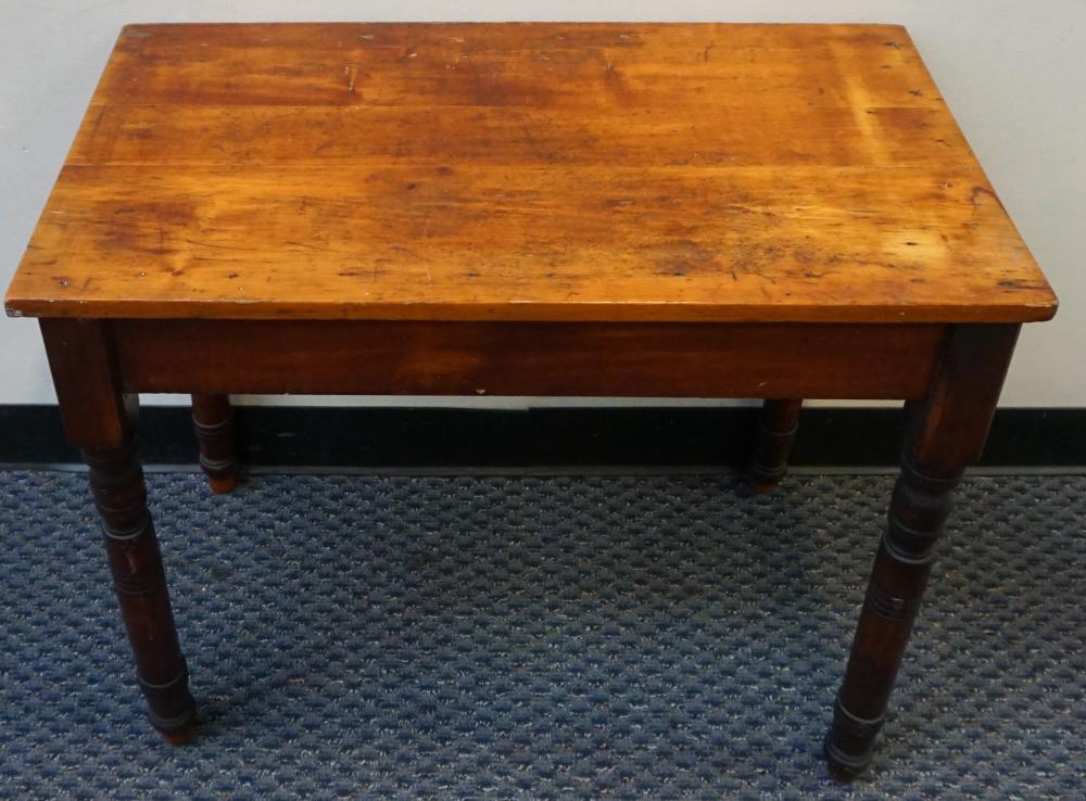FEDERAL MIXED FRUITWOOD SIDE TABLE  32a84c