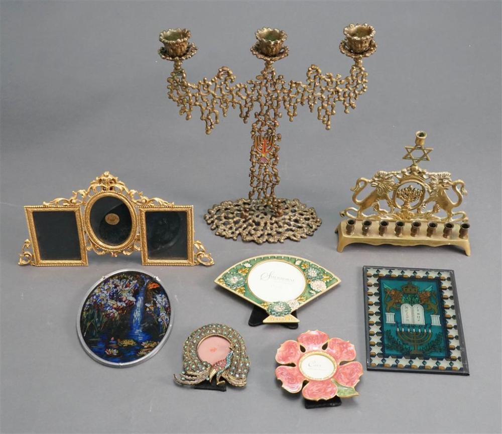 COLLECTION OF 'JEWELED' ENAMEL
